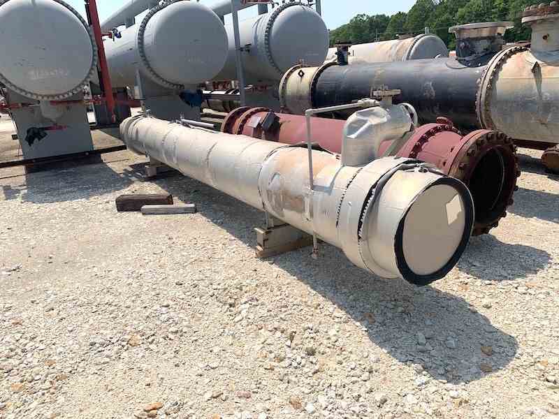 1100 Sq Ft Henry Technologies Stainless Steel Shell & Tube Heat Exchanger