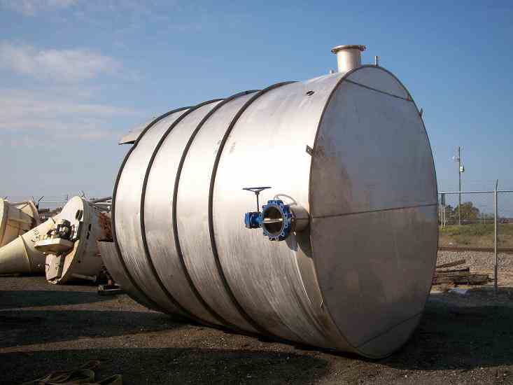 10000 Gal Stainless Steel Tank 3814 New Used and Surplus Equipment