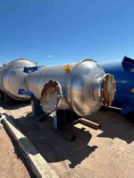 1100 Gal Equipromex 304L Stainless Steel Pressure Vessel