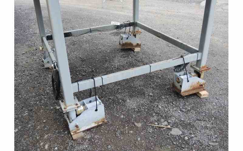 1400 Gal Polypropylene Tank w/Mixer and Load Cells 12677 New Used