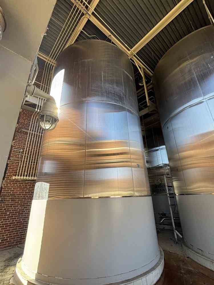 15000 Gal Paul Mueller Stainless Steel Tank