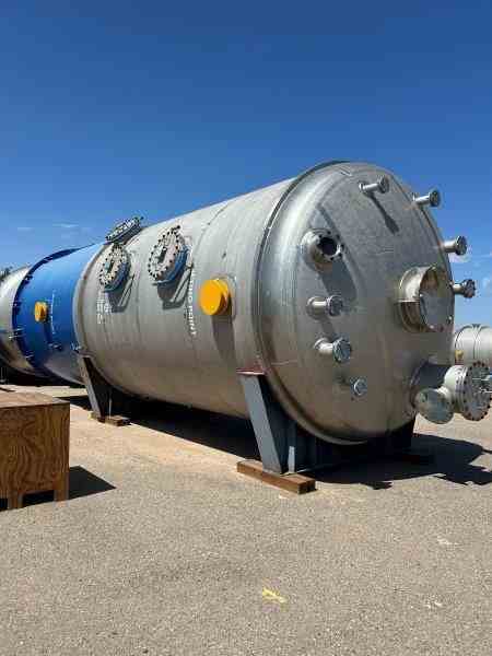 19500 Gal Equipromex 304L Stainless Steel Pressure Vessel