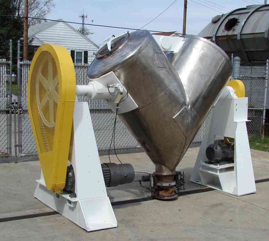 30 Cu Ft Stainless Steel VBlender 6295 New Used and Surplus