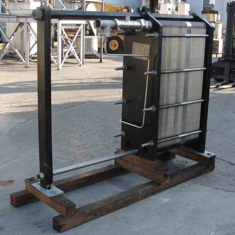 350 Sq Ft APV Stainless Steel Plate Heat Exchanger 12966 New Used and Surplus Equipment