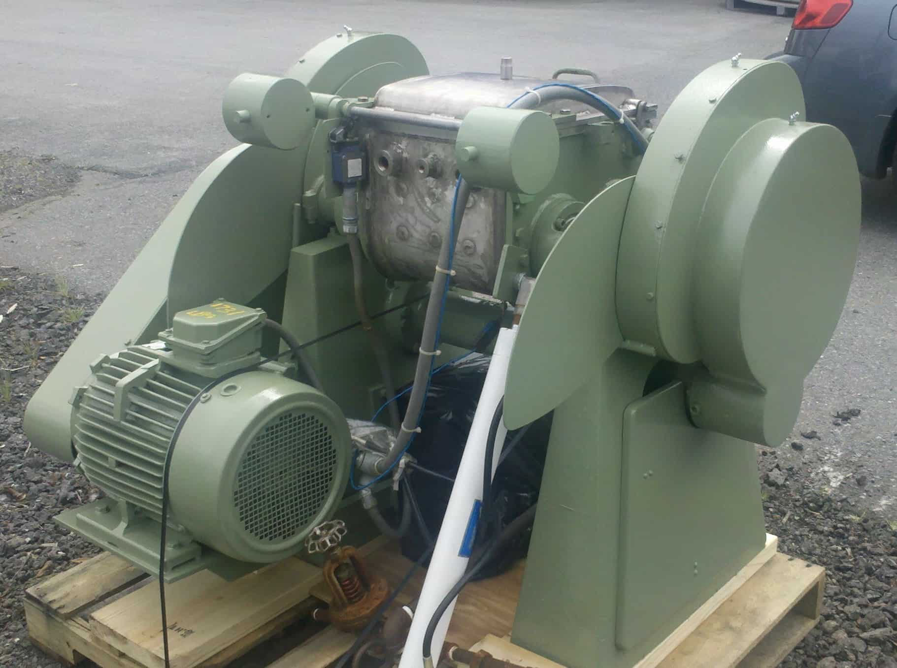 4 Gal Baker Perkins Sigma Blade Mixer 11331 New Used and Surplus