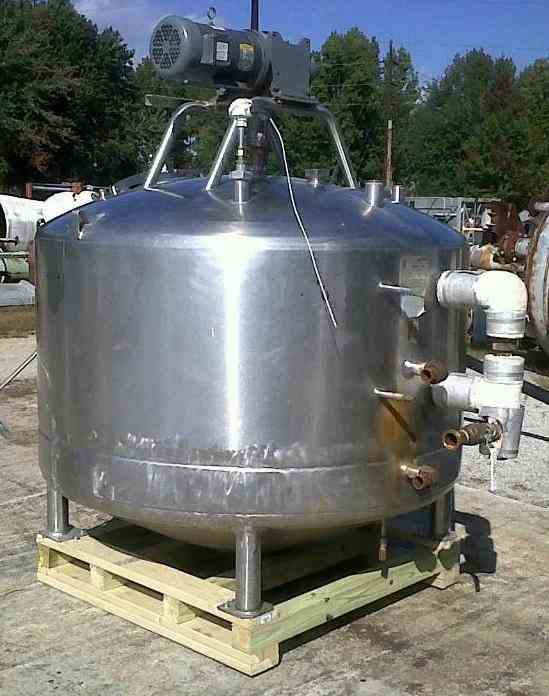 500 gallon mixing tank