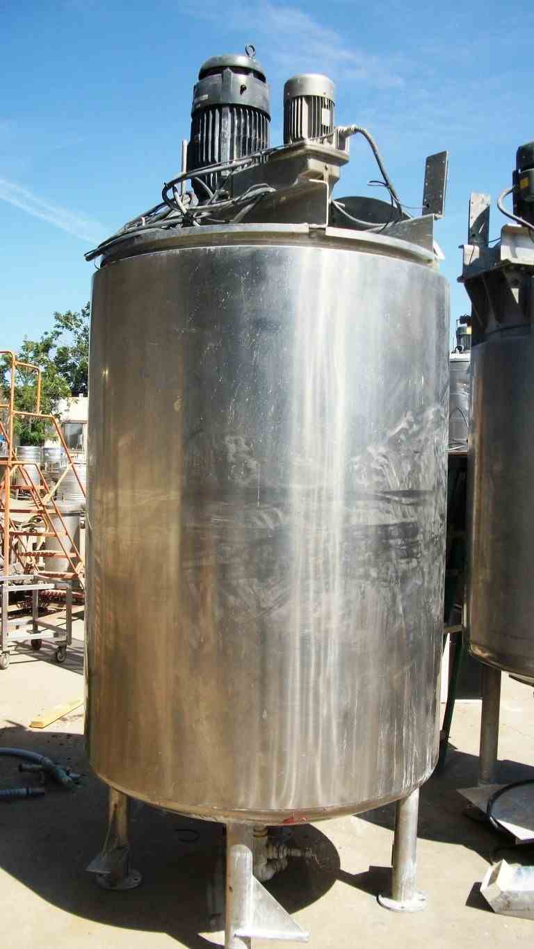 525 gallon galvanized pressure tank