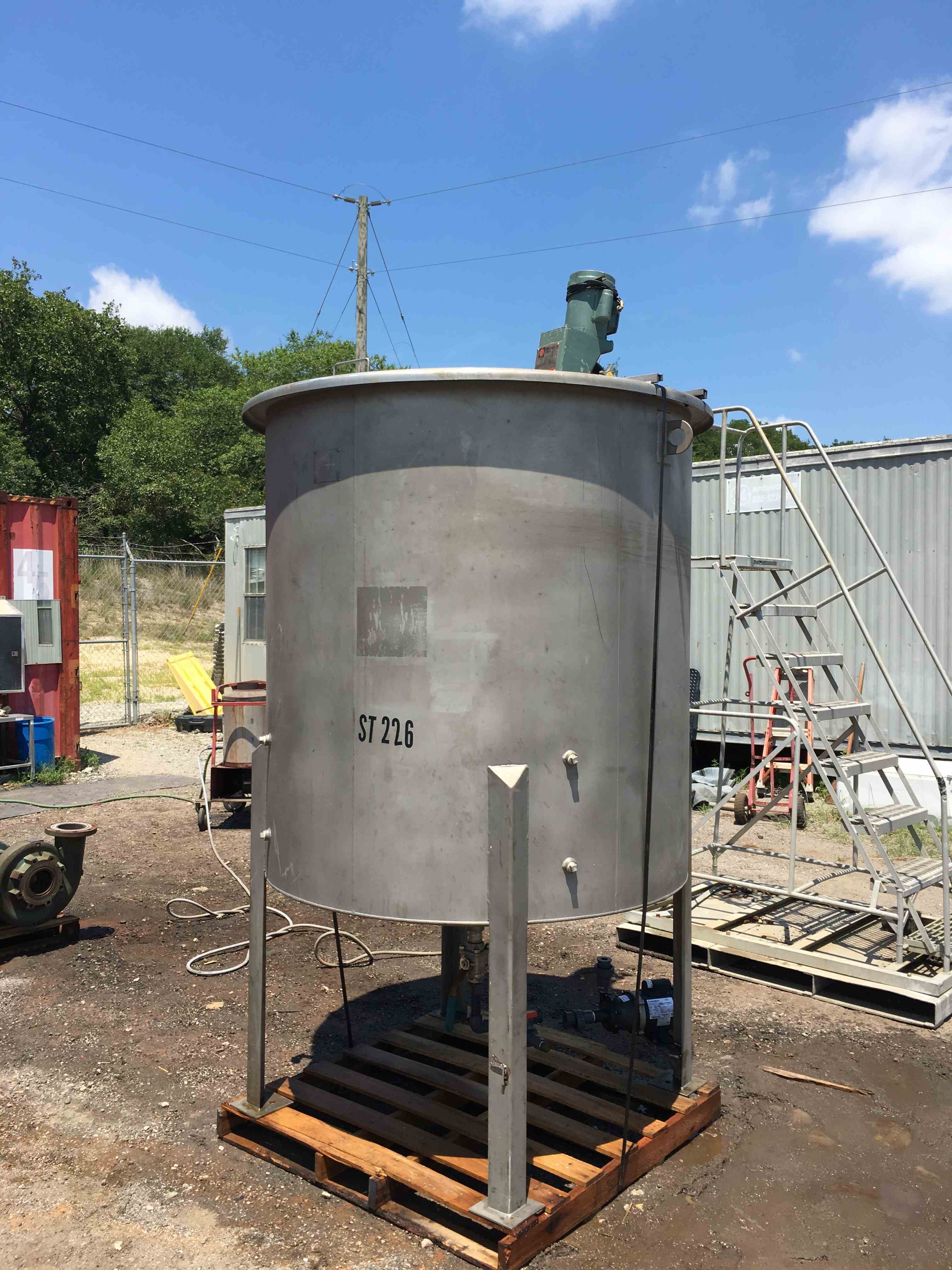 600 gallon cistern