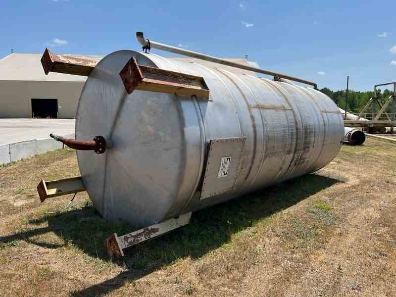 7500 Gal Stainless Steel Tank 19749 New Used and Surplus Equipment