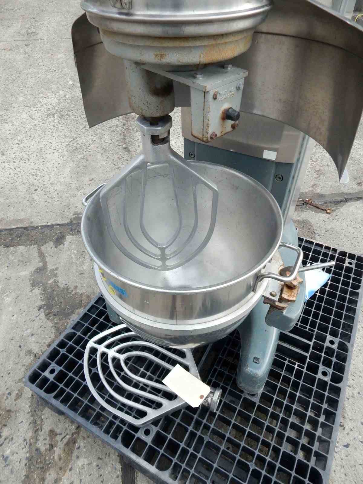 80 Quart Hobart Mixer M802 14280 New Used and Surplus Equipment Phoenix Equipment