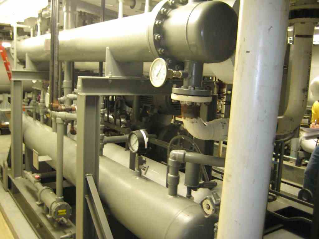 42 Ton York Chiller | 5900 | New Used and Surplus Equipment | Phoenix