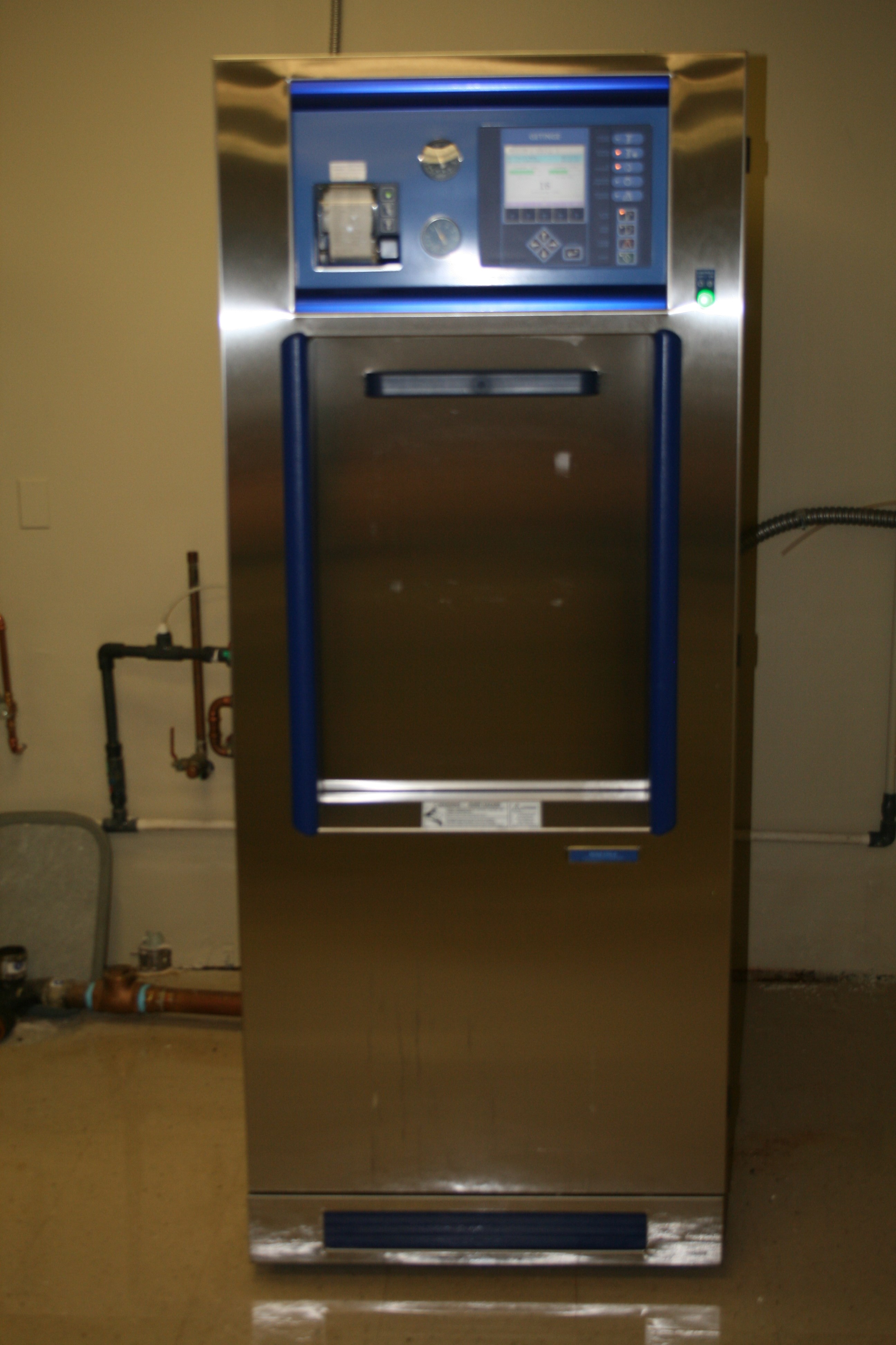 21 " Wide Getinge 533LS Autoclave 11767 New Used and Surplus