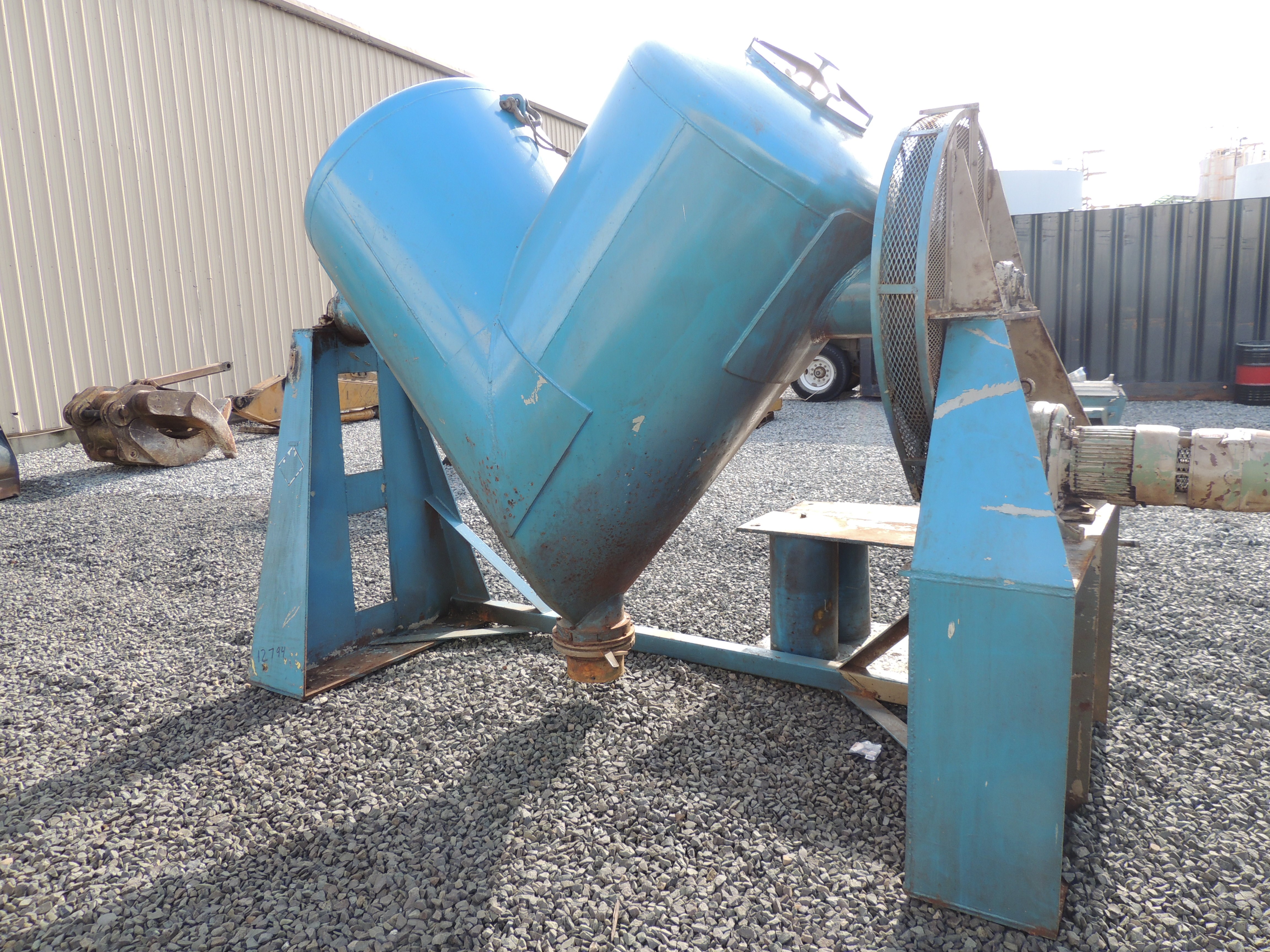 60 Cu Ft PK Carbon Steel VBlender 12794 New Used and Surplus