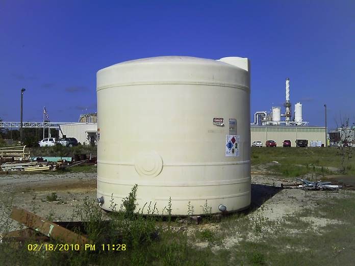 8000 Gal Polythylene Tank 9370 New Used and Surplus Equipment Phoenix Equipment