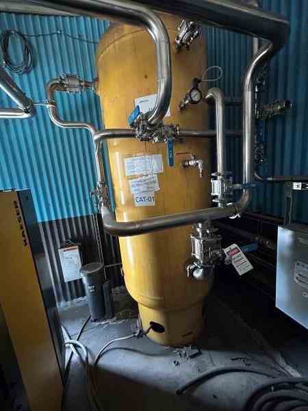 Used Vertical Carbon Steel Air Receiver