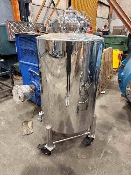 100-gal-stout-stainless-steel-pressure-vessel