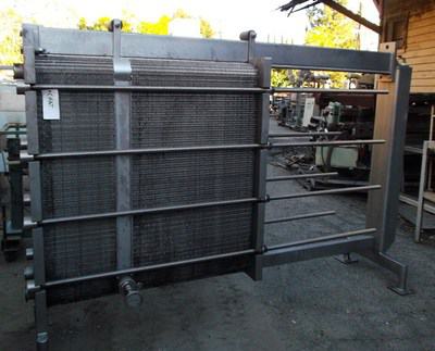 1000-sq-ft-paul-mueller-stainless-steel-plate-heat-exchanger