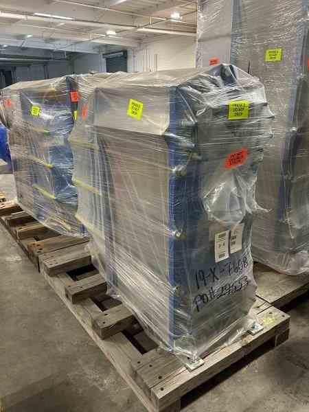 1021 Sq Ft APV 316L SS Plate Heat Exchanger