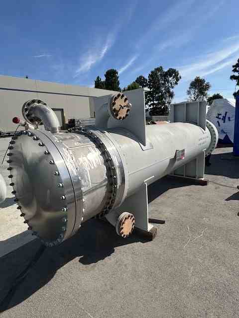 2800 Sq Ft Southern Heat Exchanger (SHE) Stainless Steel Shell & Tube Heat Exchanger