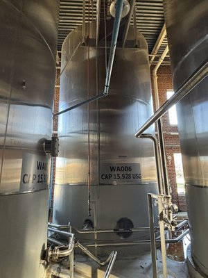 Used 304 Stainless Steel Tank - 15000 Gal