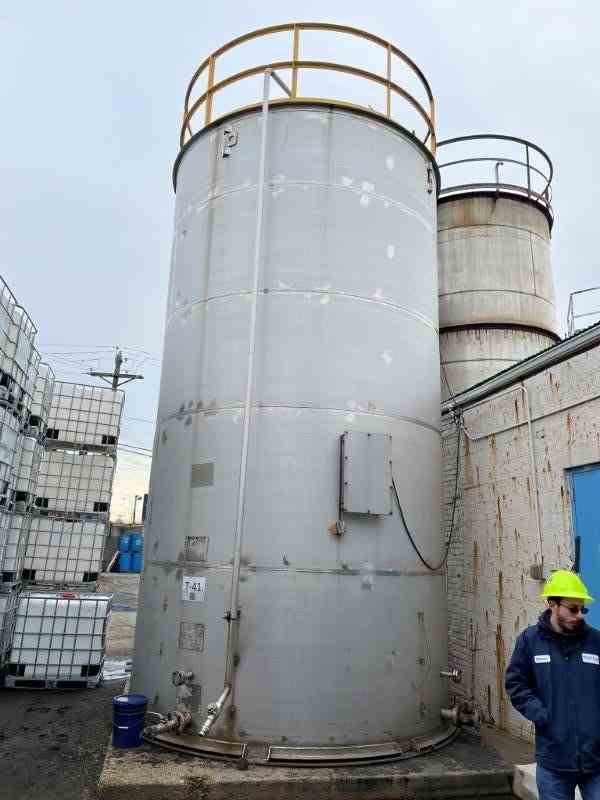 16000-gal-highland-equipment-stainless-steel-tank
