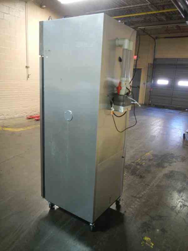 24 Cu Ft Darwin Incubator