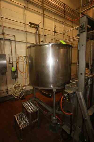250 Gal Stainless Steel Tank