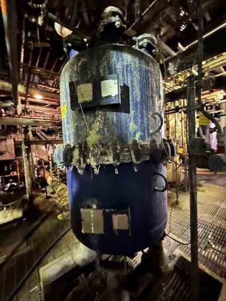 256 Gal Pfaudler Vertical Carbon Steel Pressure Vessel