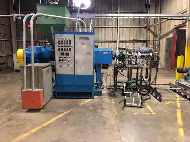 3-5-sterling-extruders-single-screw-extruder
