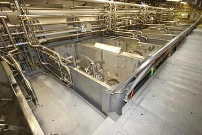 300 Cu Ft SS Ribbon Blender