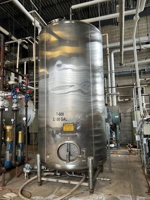 3000 Gal Cherry-Burrell Stainless Steel Tank