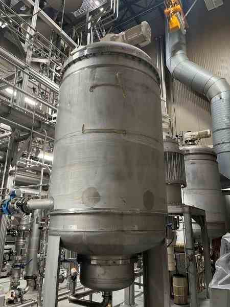 3000-gal-gea-stainless-steel-reactor