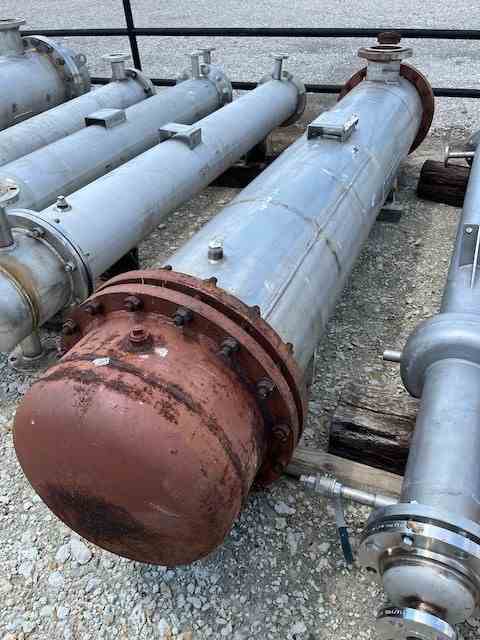 320 Sq Ft Stainless Steel Shell & Tube Heat Exchanger - Perry Products