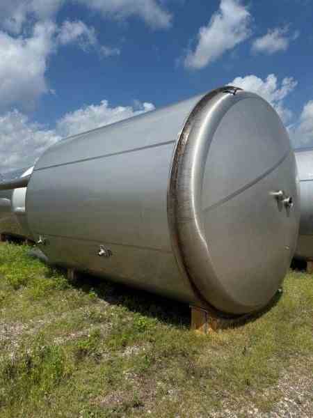 8300 Gal Mueller Stainless Fermentation Vessel