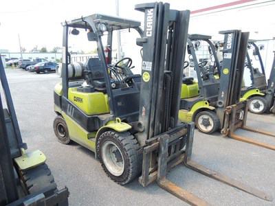 Clark C30L Fork Truck