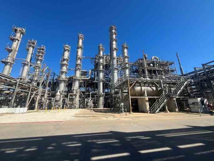 Phenol Plant - 215,000 TPY